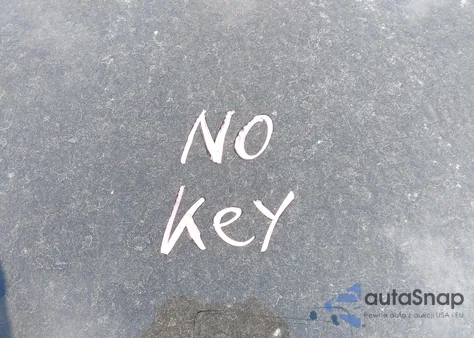 2025 Tesla Model Y Long Range Dual Motor All-Wheel Drive z USA, uszkodzony, nr VIN 7SAYGAEE9SF265273